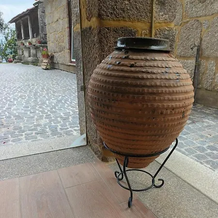 Сasa de vacaciones Casa De Ferrapilhe Paranhos (Amares)