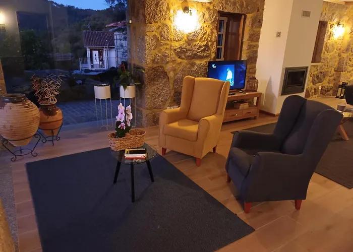 펜션 Casa De Ferrapilhe Paranhos (Amares)